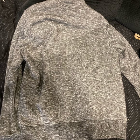 Comfy Lucky Brand full zip sweatshirt. Warm. - Picture 4 of 6